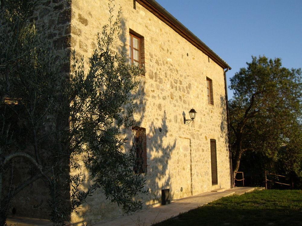 Agriturismo Bellavista Radicondoli ภายนอก รูปภาพ